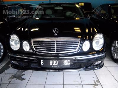 2004 - Mercedes-Benz E240 W211 2.6 V6