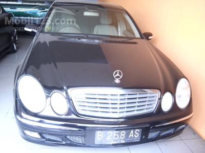 2004 - Mercedes-Benz E260 W211 2.6 V6