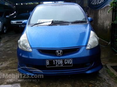 2005 - Honda Jazz