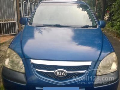 2005 KIA Carens II 1.8 MPV Minivans