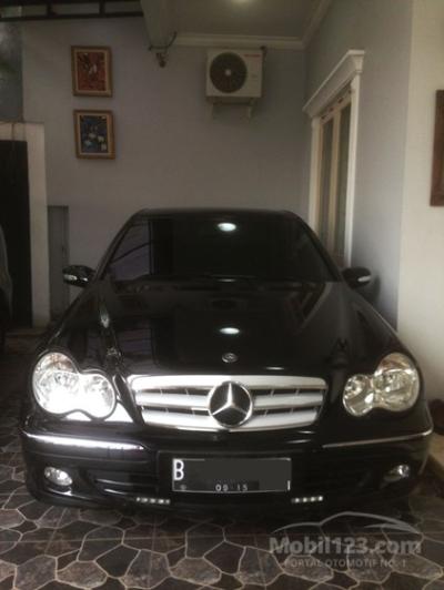 2005 Mercedes-Benz C240 2.6 W203 2.6 V6 Sedan