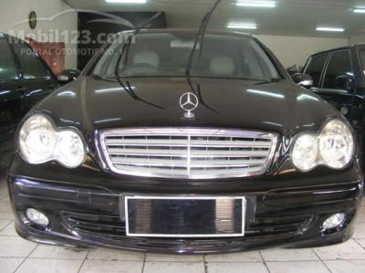 2005 Mercedes-Benz C240 AT