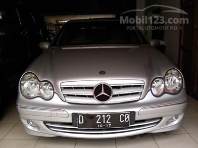 2005 - Mercedes-Benz C240 W203 2.6 V6