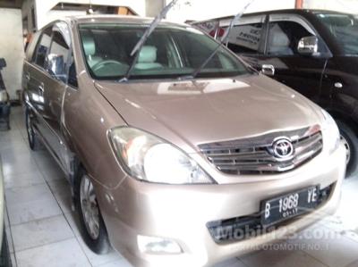 2005 - Toyota Innova G