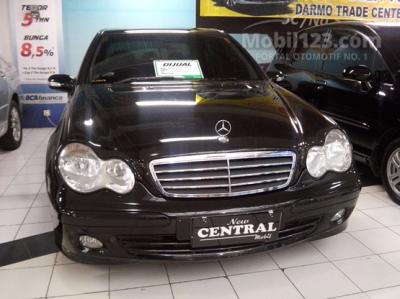 2006 - Mercedes-Benz C230