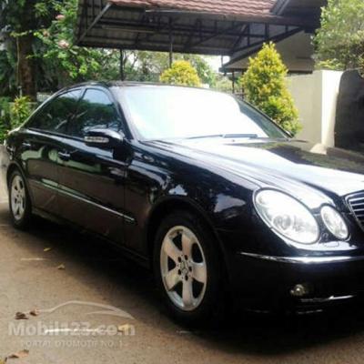 2006 Mercedes-Benz E240 2.4 Sedan