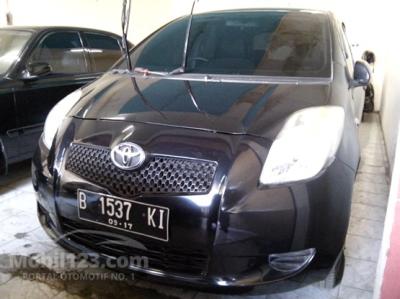 2006 Toyota Yaris E