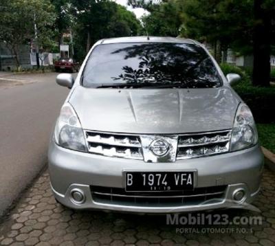 2009 Nissan Livina XR 1.5 Silver AT Kondisi Baik