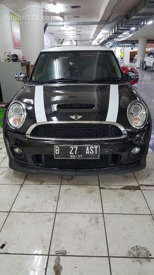 2010 MINI Cooper 1.6 S Hatchback