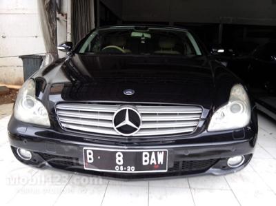 2010 - Mercedes-Benz CLS350