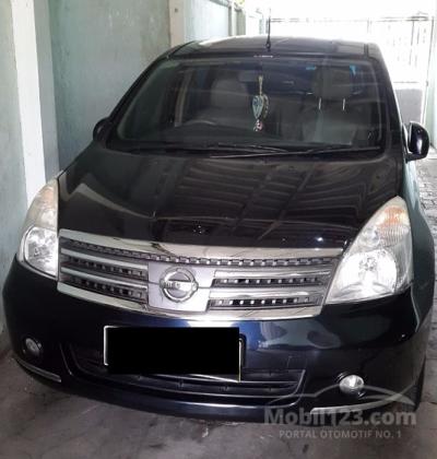 2010 Nissan Grand Livina 1.5 MPV Minivans