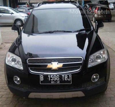 2011 Chevrolet Captiva C140 2.0 Black Metallic Wagon