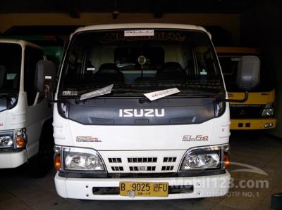 2011 - Isuzu Elf TRUCK 120 PS