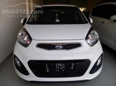 2011 - KIA Picanto SE 3