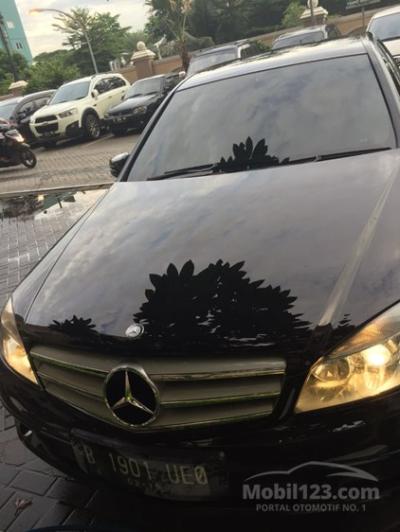 2011 Mercedes-Benz C200 CGI Hitam Mulus