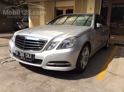 2011 Mercedes-Benz E250 1.8 Avantgarde Sedan, ex Direksi