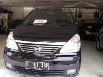 2011 - Nissan Serena Highway Star