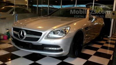 2011 R172 (2011 - 2014) Mercedes-Benz SLK200 1.8 CGI Convertible