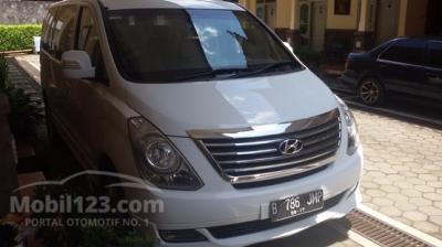 2012 Hyundai H-1 2.4 XG siap pakai muluss