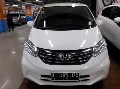 2013 - Honda Freed sd