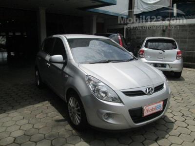 2013 Hyundai Grand Avega 1.4 GL Jarang ADa