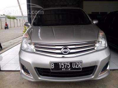 2013 Nissan Grand Livina 1.5 XV AT KONDISI SANGAT MENARIK