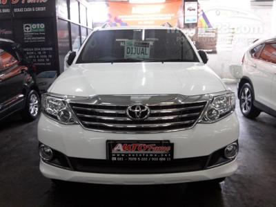 2013 - Toyota Fortuner V