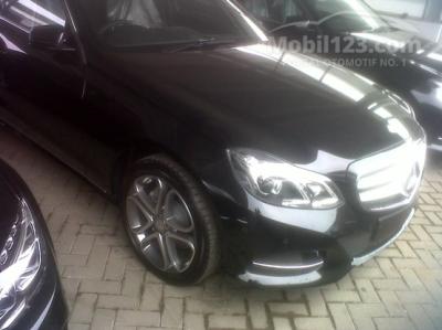 2014 Mercedes-Benz E250 Avantgarde Black.Siapa Cepat Dia Dapat