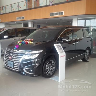 2014 Nissan Elgrand 2.5 Program DP Minim dan Bunga 0 Persen Pas Buat Lebaran