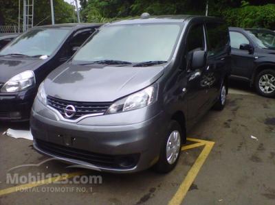 2014 Nissan Evalia 1.5 mt DP Ringan Cicilan Ringan