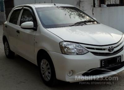 2014 Toyota Etios Valco NGK10 1,2 JX Hatchback