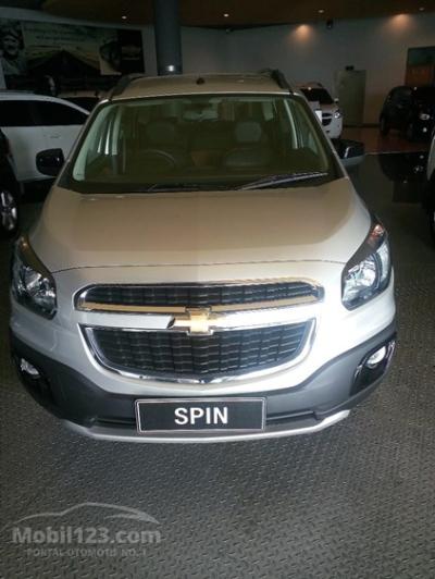 2015 Chevrolet Spin Activ 1,5 Diskon Terbesar Promo Terbaik. DIJAMIN DEAL