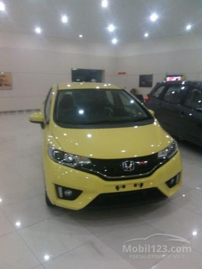 2015 Honda JAZZ type S (MT)