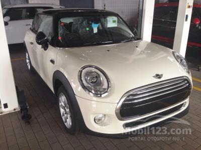 2015 MINI Cooper 3 doors 1.5 turbo