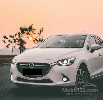 2015 Mazda 2 1,5 Hatchback Penawaran Top