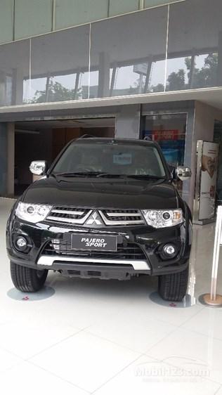 2015 Mitsubishi Pajero Sport Exceed 4X2 AT Diskon gede