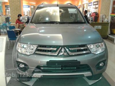 2015 Mitsubishi Pajero Sport GLS 2WD MT PROMO BUNGA 0 DAN DP MURAH DAN HADIAH