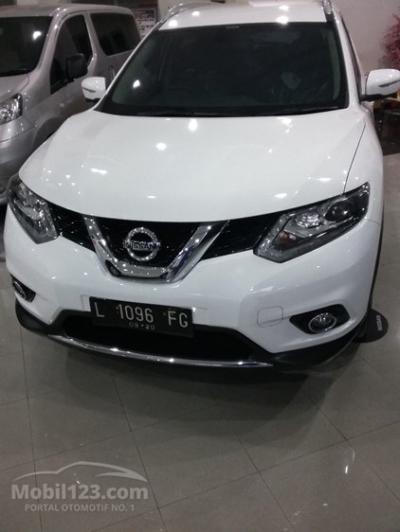 2015 Nissan X-Trail 2.5 Istimewah tambahan layar 8 inchi touchscreen