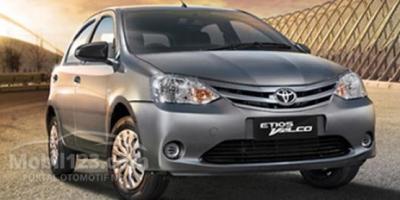 2015 - Toyota Etios Valco 1.2 JX M/T