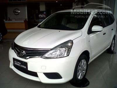 ALL NEW GRAND LIVINA SV CVT MATIK 2014 SILVER READY STOCK PROMO FEBRUARI BANJIR UNTUNG