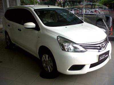 All New Grand Livina SV 1.5 CVT Putih NIK 2014 Diskon Puluhan Juta Banyak Bonus Stock Terbatas