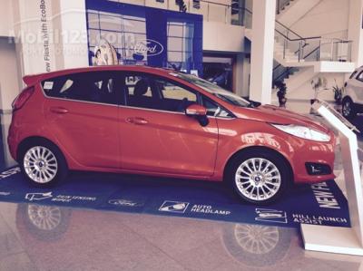 BIG promo Ford Fiesta 1.5 Free asuransi