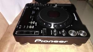 CDJ 1000MK3 PIONEER & PIONEER DJM 700