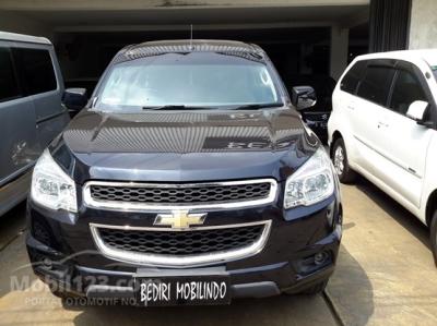 CHEVROLET TRAILBLAZER LT 2.5 DIESEL MT TAHUN 2012 HITAM SOLID