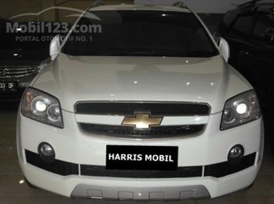 Chevrolet Captiva 2.0 Dsl AWD AT 2010 Putih