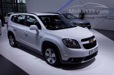 Chevrolet Orlando 1.8 MPV Minivans 2015