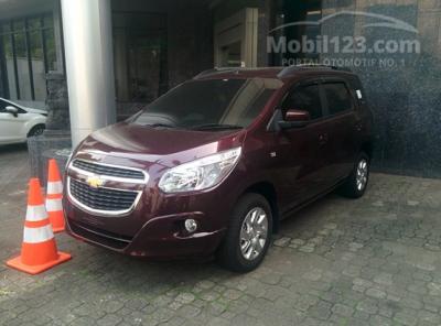 Chevrolet SPIN Model Year 2015 dual airbag promo 2014