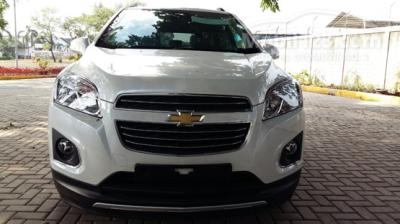 Chevrolet trax 1.4 at open inden yg ada diskon cma di sini gan