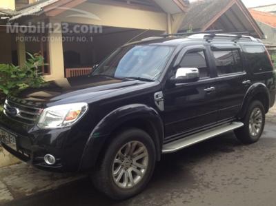 Dijual Ford Everest 2.5 LTD tahun 2014