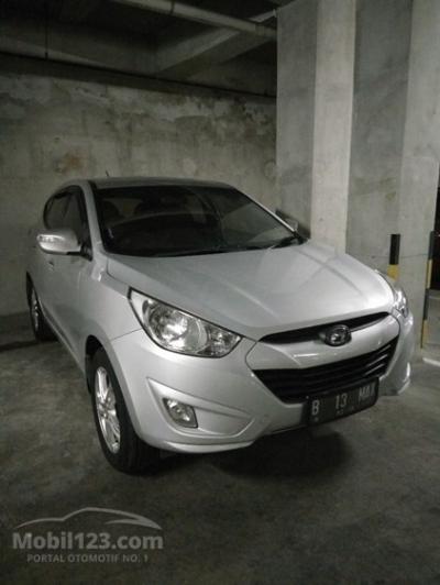 Dijual Hyundai Tucson 2.0 tahun 2012 ( pemakaian 2013 ) kondisi masih bagus tangan pertama